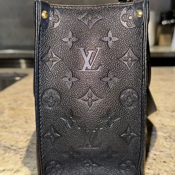 Louis Vuitton Onthego BB - Picture 2 of 7